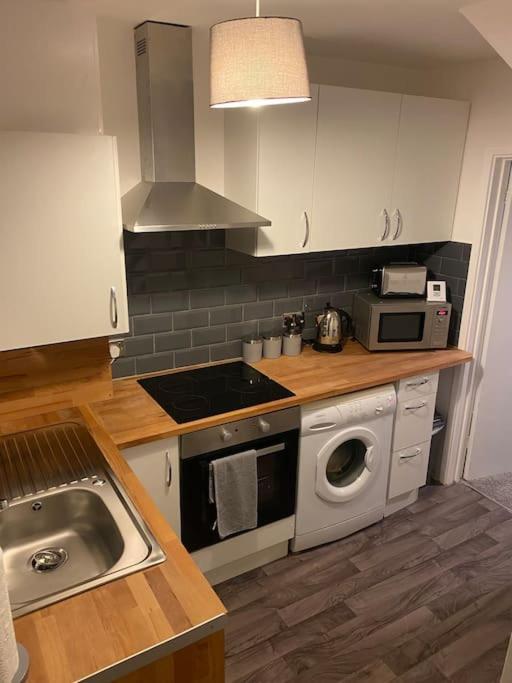 Cosy 1 Bed Home @Stevenage Eksteriør billede